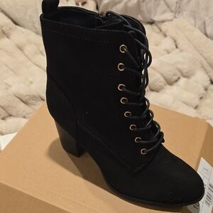 Elegant Black Lace-Up Ankle Boots